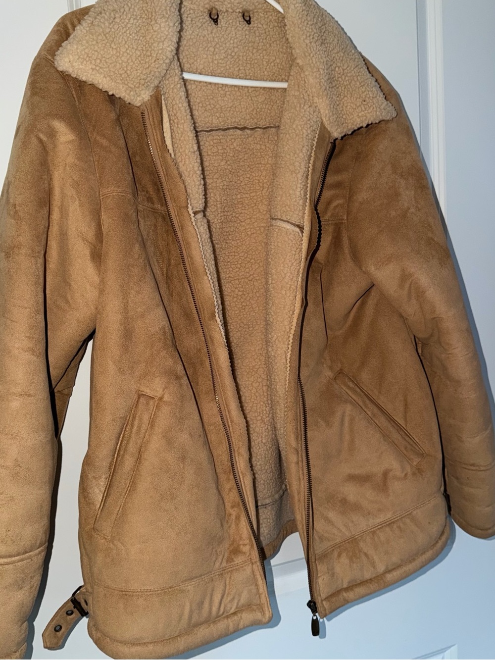 Men's Tan Sherpa-Lined Jacket - Cozy Winter Coat